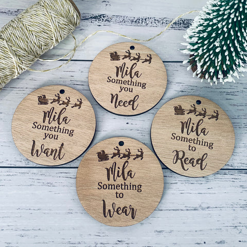 Round Need, want, wear, read gift tags (set of 4)